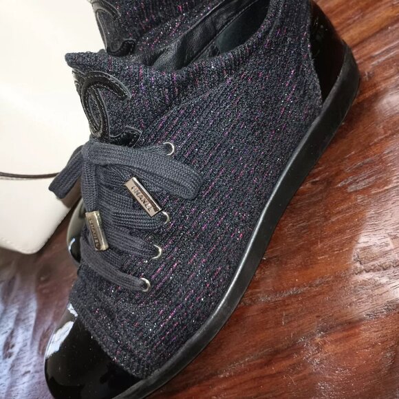 Authentic CHANEL Black Patent Leather Tweed Cool Sneakers Booties LACETS 39 8 - Picture 1 of 8